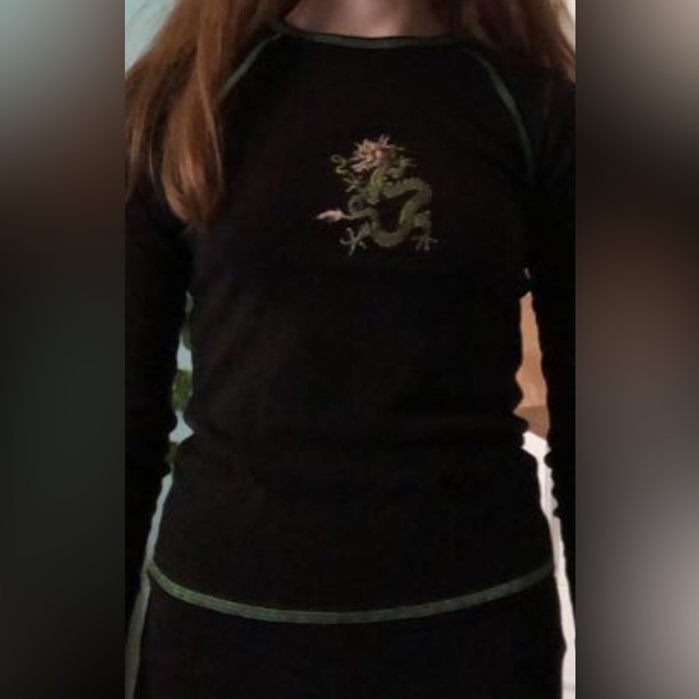 Brandy Melville Dragon Top